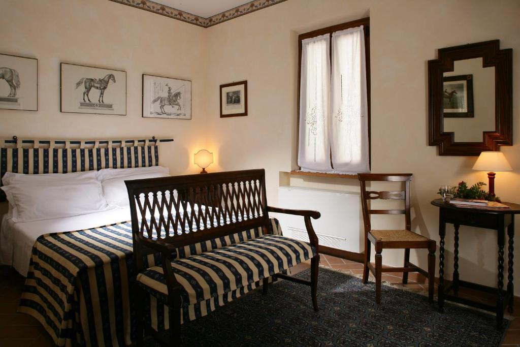 Locanda La Pieve Semproniano Zimmer foto